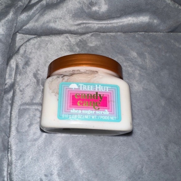 Candy Cane Shea Sugar Scrub - Tree Hut​​​ - Picture 1 of 1